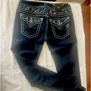 Miss me skinny jeans 27 x 31 (NWOT)